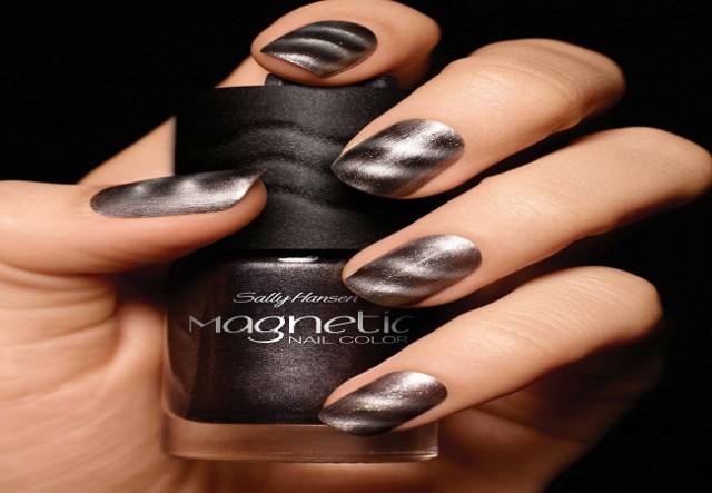 3. Magnetic Nail Art - wide 7