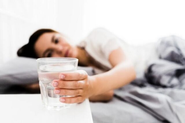Découvrez pourquoi vous devriez boire de l’eau à jeun chaque matin